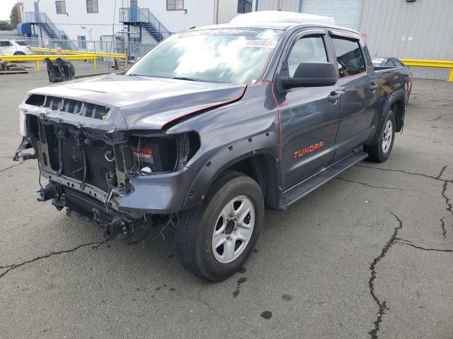 2017 Toyota Tundra Crewmax Sr5