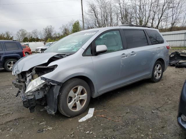 2016 Toyota Sienna Le
