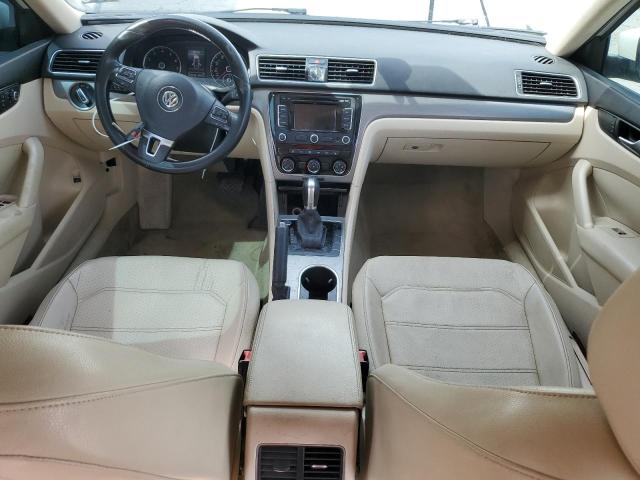 Sedans VOLKSWAGEN PASSAT 2014 Biały