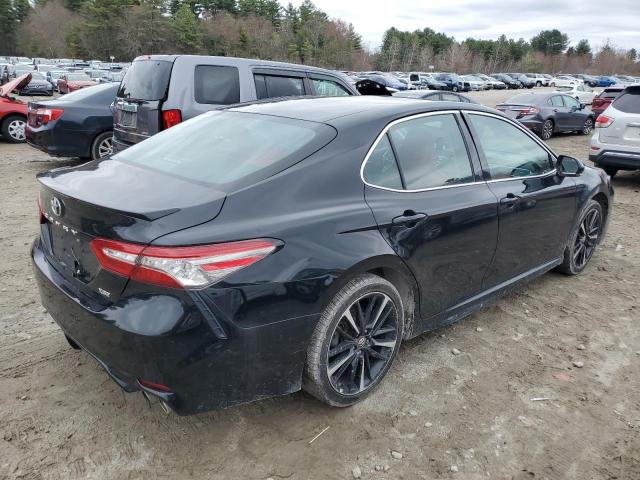  TOYOTA CAMRY 2018 Czarny