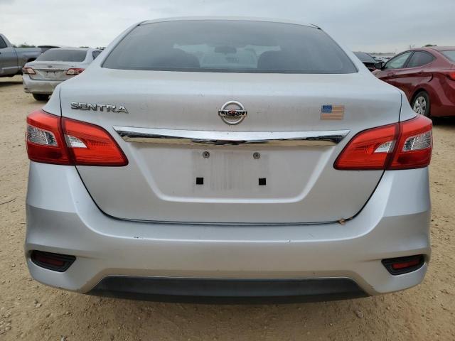 Седани NISSAN SENTRA 2016 Сріблястий