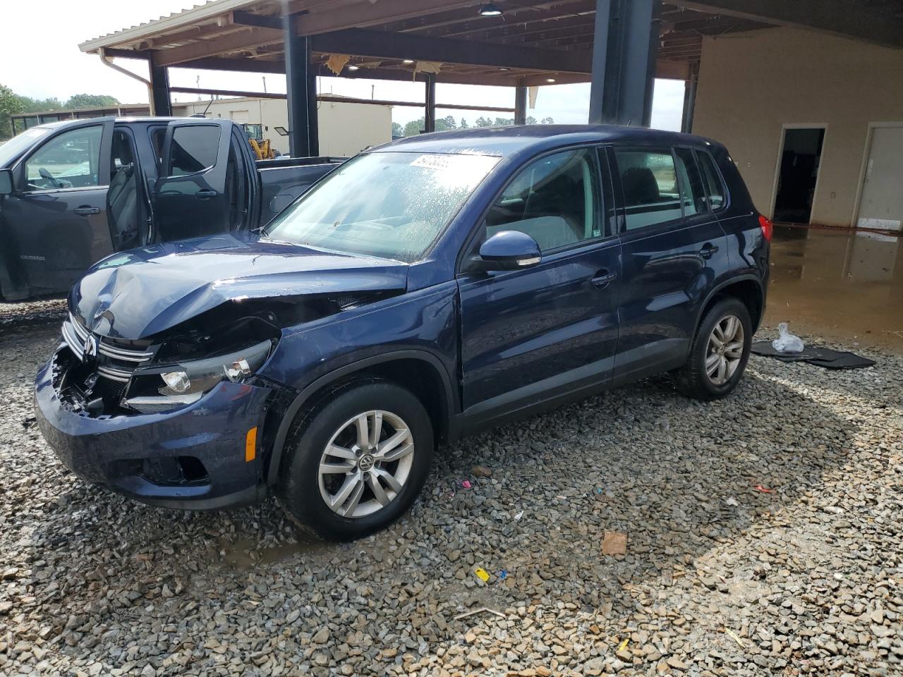 2013 Volkswagen Tiguan S zu verkaufen in Tanner, AL - Front End