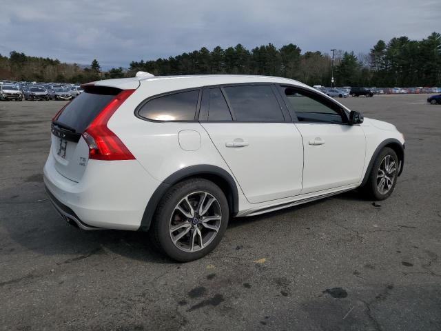 Parquets VOLVO V60 2016 Biały