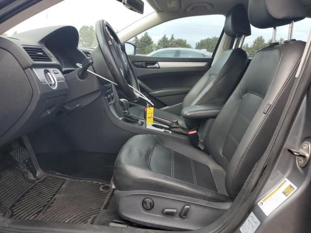  VOLKSWAGEN PASSAT 2013 Gray