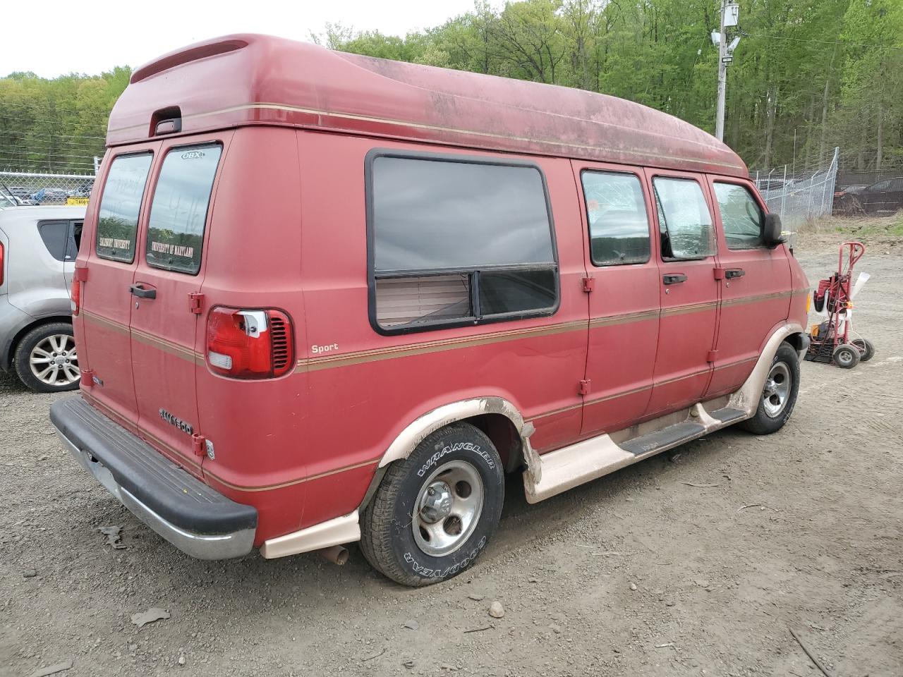 DODGE B SERIES 2002 2B6HB11Y92K146300 Photo 3