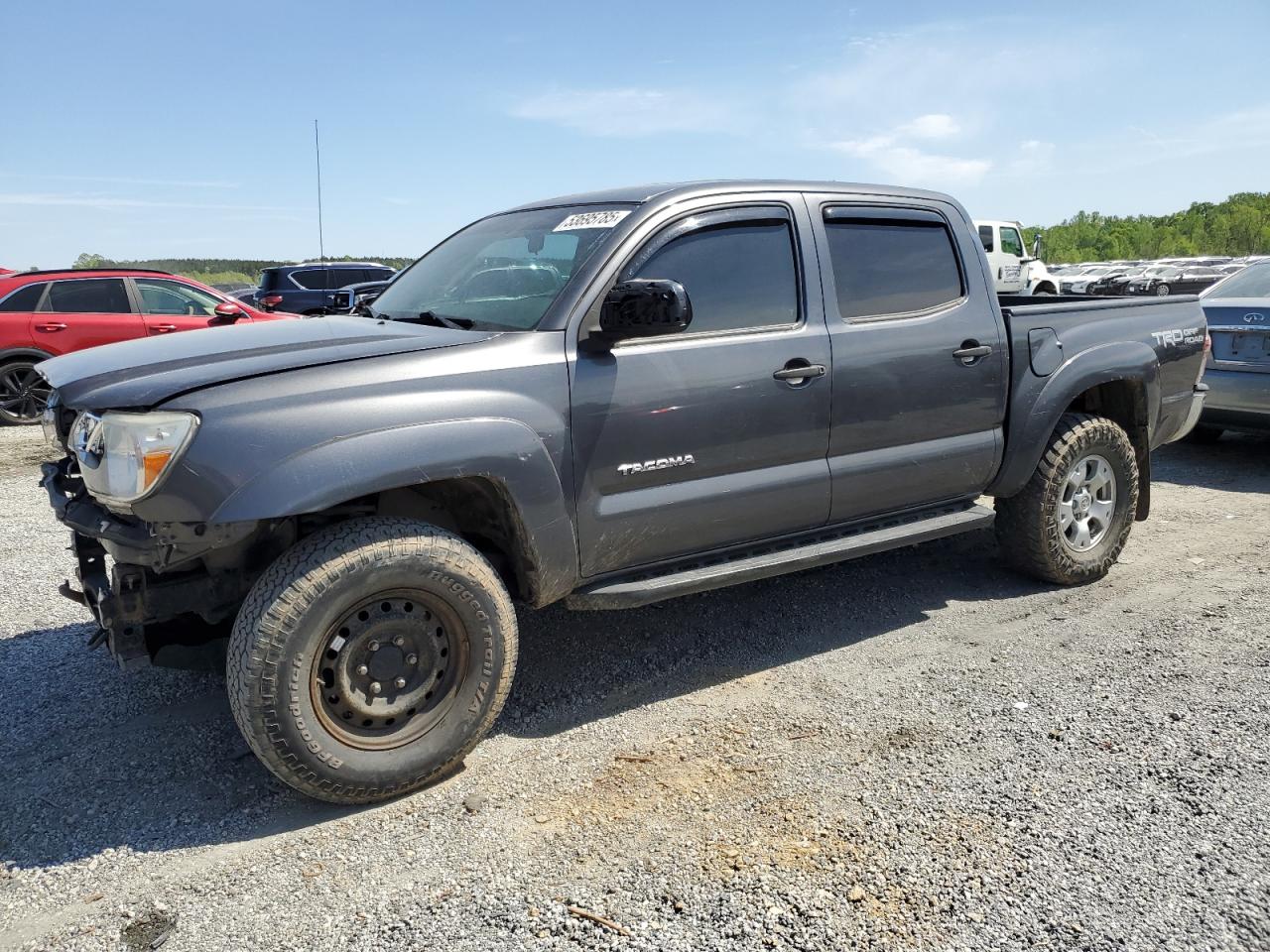 Spartanburg, SC에서 판매 중인 2015 Toyota Tacoma Double Cab - Side