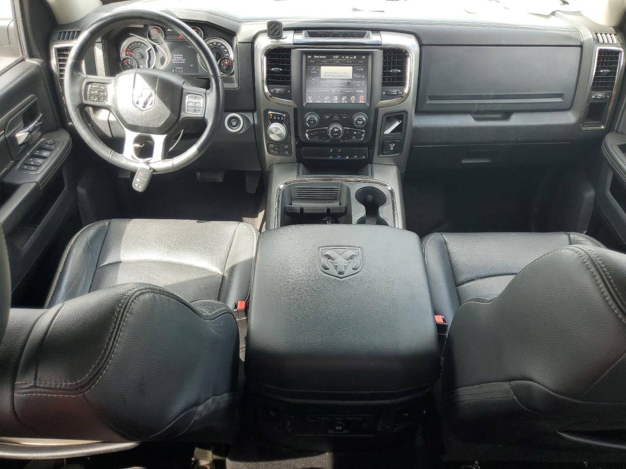 2017 Ram 1500 Sport VIN: 1C6RR7MT5HS725501 Lot: 54413115