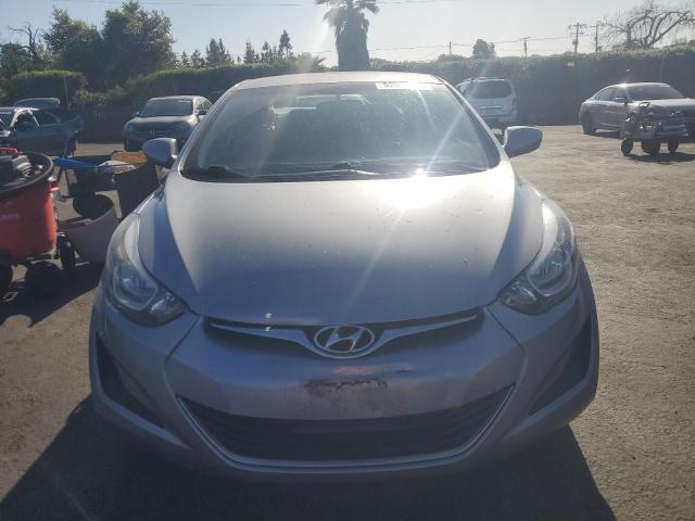 Седаны HYUNDAI ELANTRA 2015 Серебристый