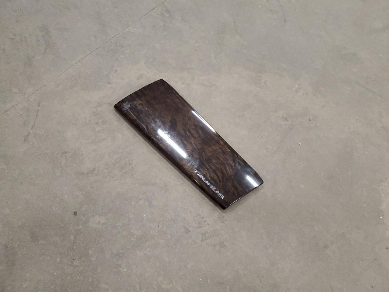 2015 Ford Taurus Limited VIN: 1FAHP2F81FG182577 Lot: 52828795