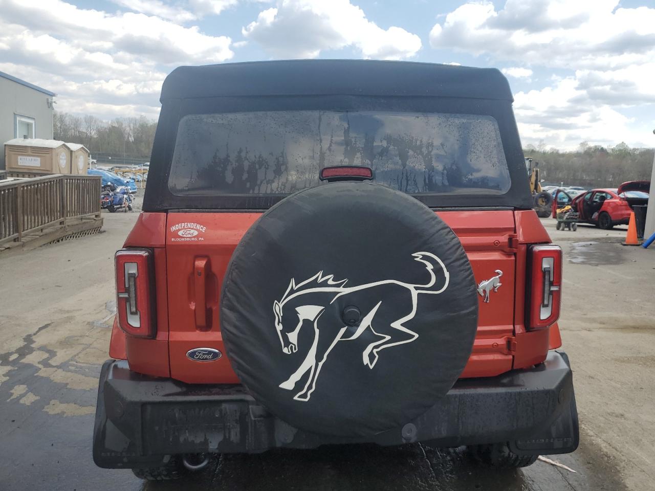 2023 Ford Bronco Base VIN: 1FMDE5BHXPLB99680 Lot: 54232455