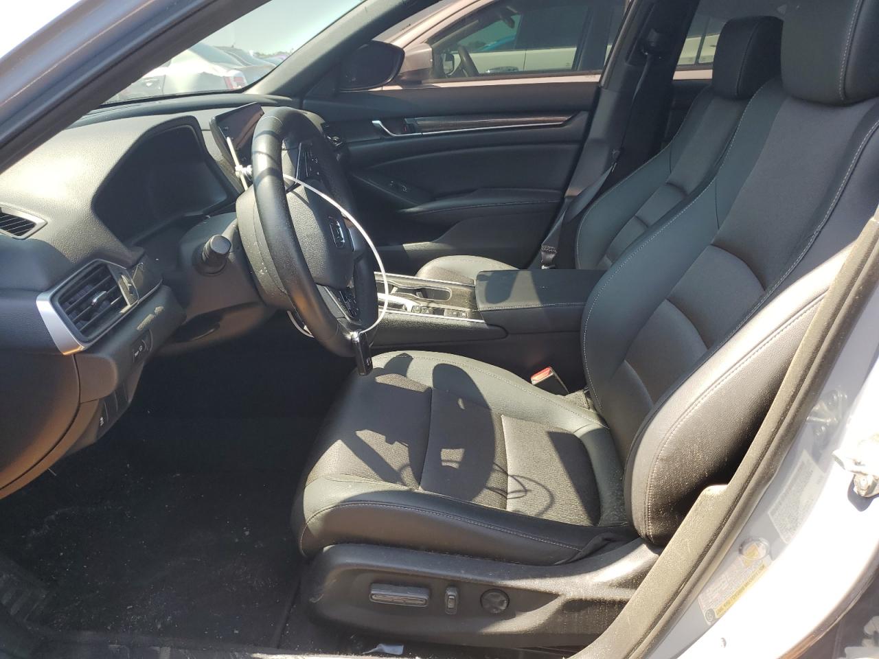 2022 Honda Accord Sport VIN: 1HGCV1F3XNA052406 Lot: 48333655