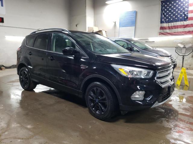  FORD ESCAPE 2017 Черный