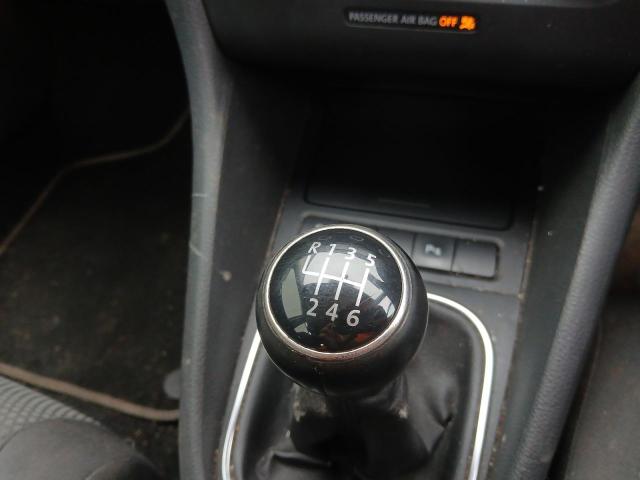 2011 VOLKSWAGEN GOLF MATCH