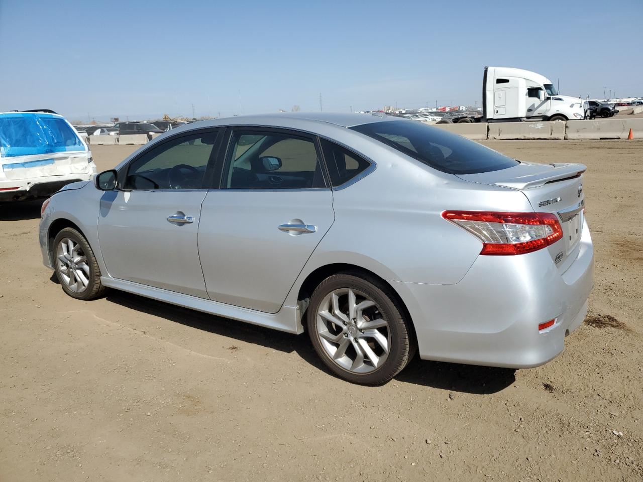2014 Nissan Sentra - Image 2