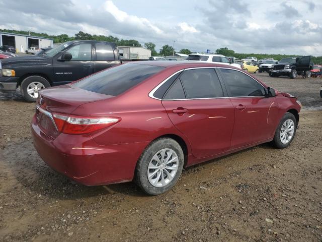  TOYOTA CAMRY 2017 Czerwony
