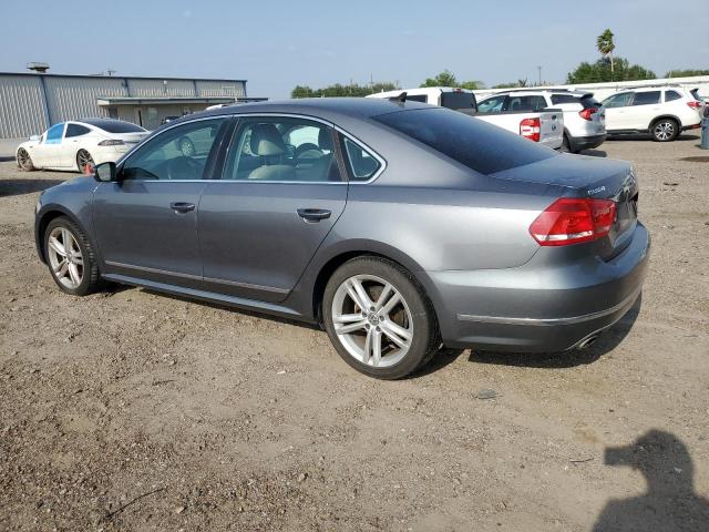  VOLKSWAGEN PASSAT 2015 Серый