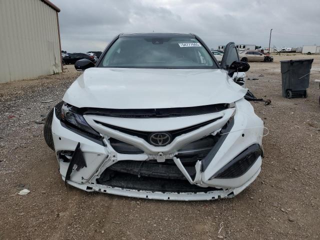  TOYOTA CAMRY 2024 Biały