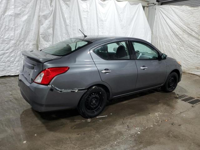  NISSAN VERSA 2019 Szary