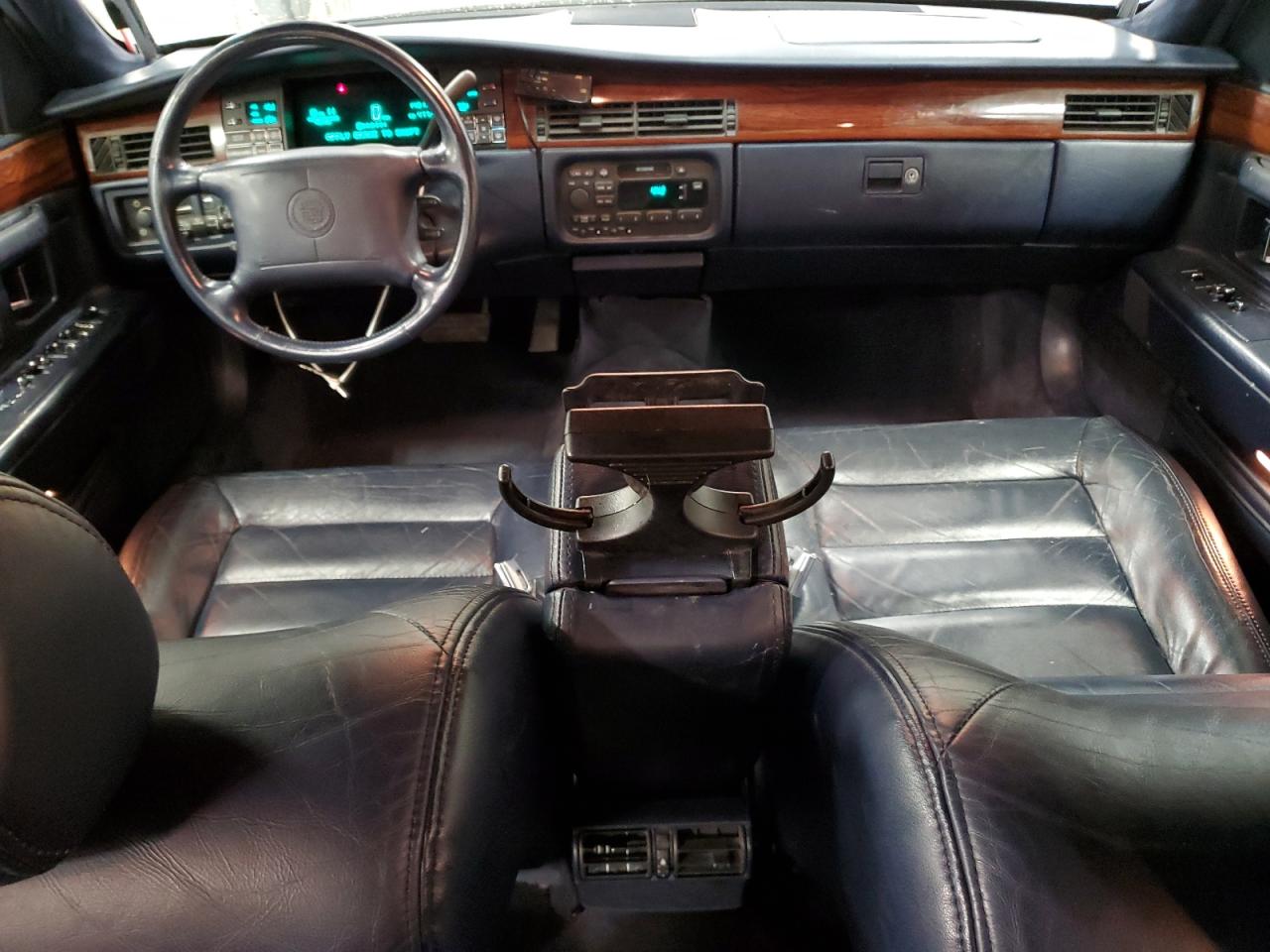 1996 Cadillac Deville VIN: 1G6KD52Y4TU261967 Lot: 54604775