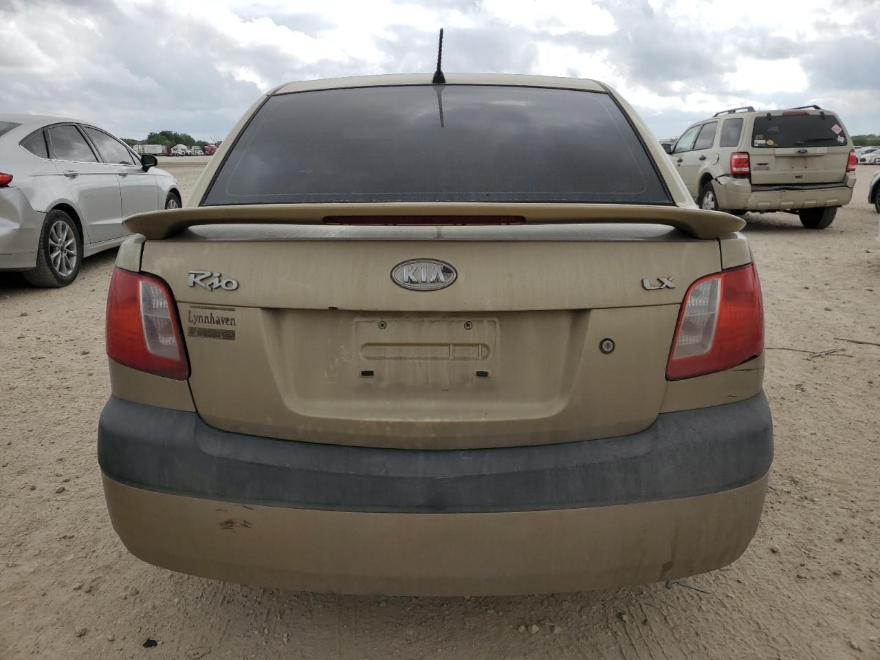 2008 Kia Rio Base VIN: KNADE123686346804 Lot: 53325285
