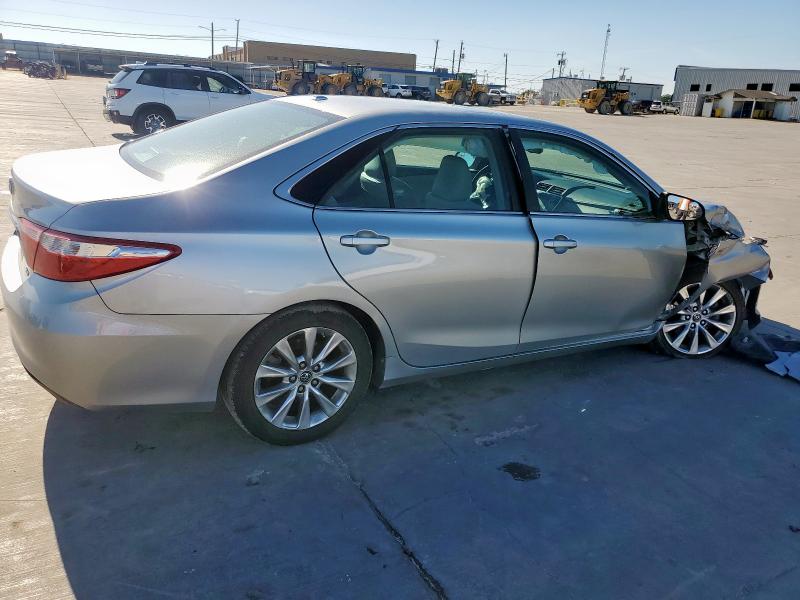  TOYOTA CAMRY 2015 Silver