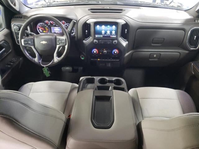  CHEVROLET SILVERADO 2022 Сріблястий