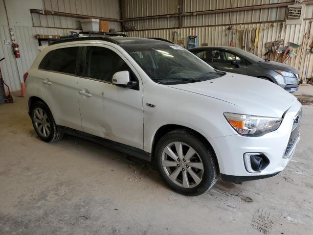  MITSUBISHI OUTLANDER 2015 Biały