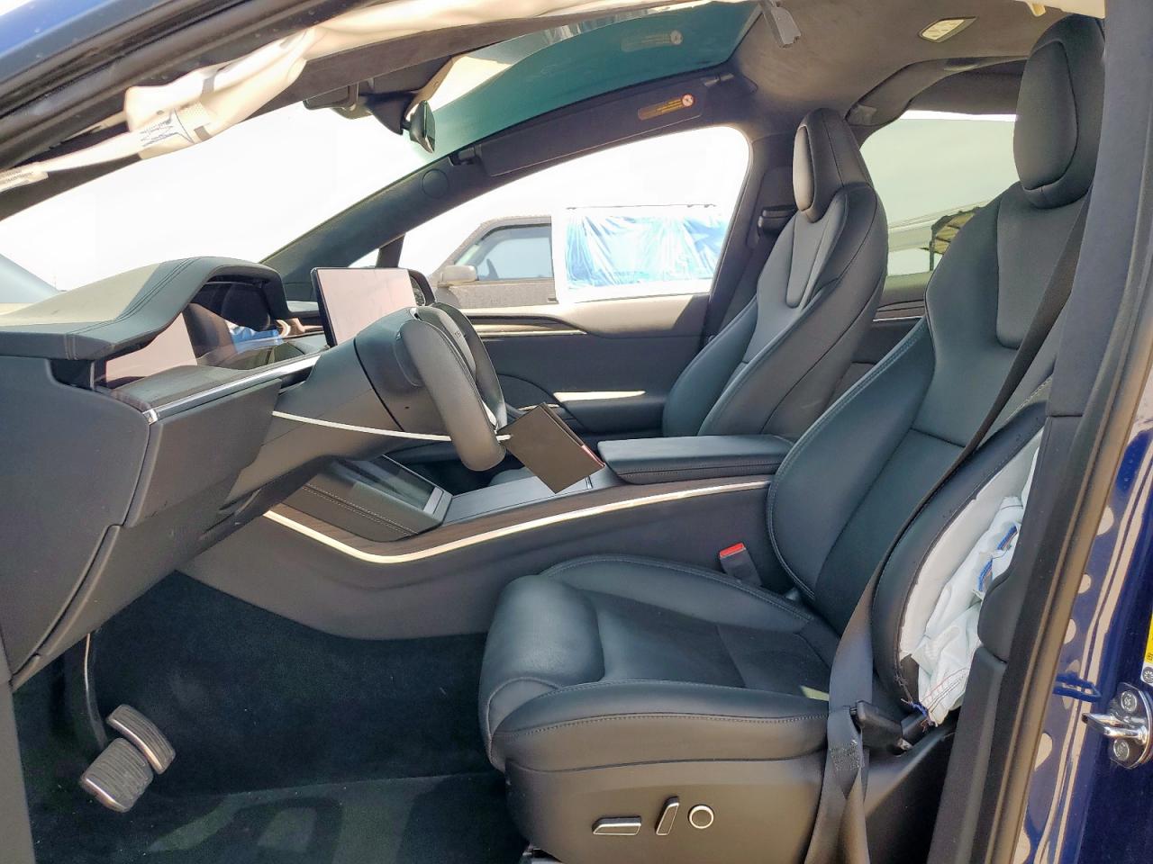2024 Tesla Model X VIN: 7SAXCDE54RF439754 Lot: 52186885