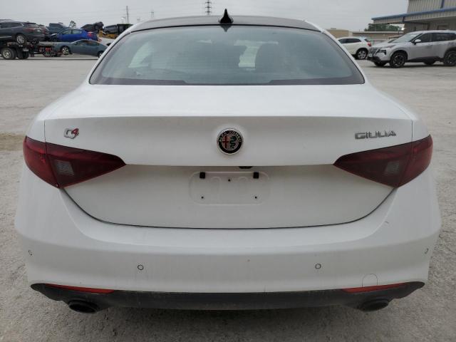 ALFA ROMEO GIULIA SUP 2022 Белы