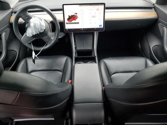  TESLA MODEL 3 2020 Белы