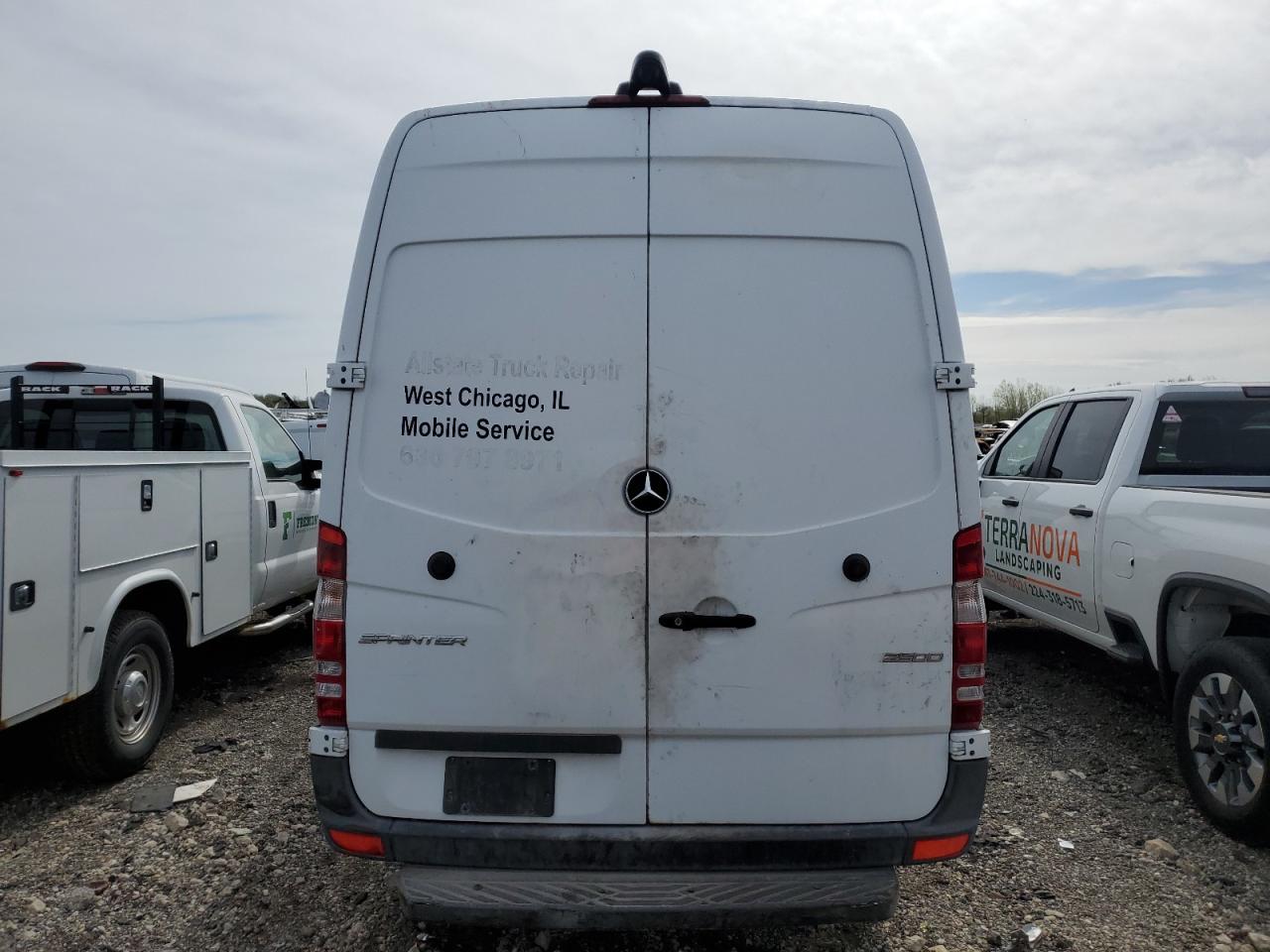 2017 Mercedes-Benz Sprinter 2500 VIN: WD3PE8CD8HP538472 Lot: 54776035