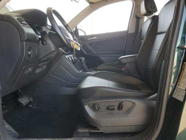  VOLKSWAGEN TIGUAN 2018 Зелений