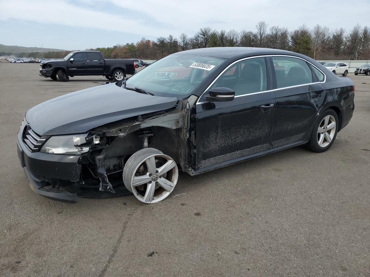 2013 Volkswagen Passat Se for Sale in Brookhaven, NY - Front End