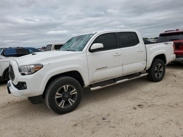  TOYOTA TACOMA 2018 Biały