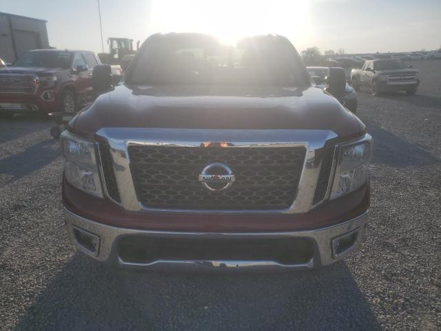  NISSAN TITAN 2017 Бургунди