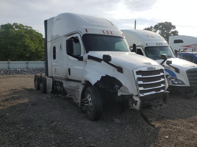2018 Freightliner Cascadia 126 Semi Truck