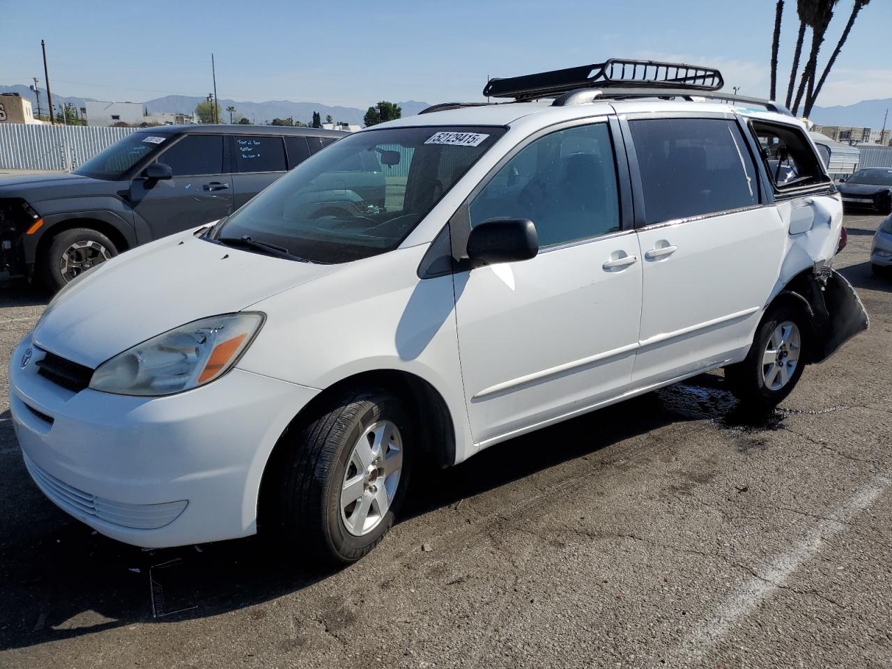 2004 Toyota Sienna Ce for Sale in Van Nuys, CA - Rear End