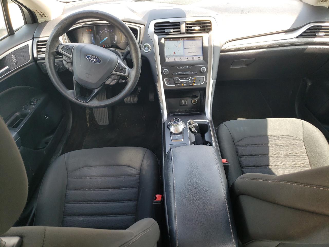 2019 Ford Fusion Se VIN: 3FA6P0LU5KR124830 Lot: 54150155