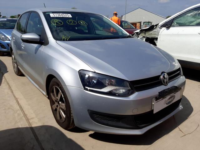 2010 VOLKSWAGEN POLO SE TD