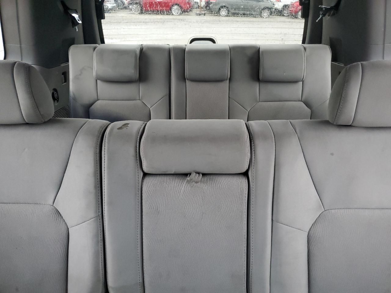 2011 Honda Pilot Lx VIN: 5FNYS4H29BB008565 Lot: 51809915