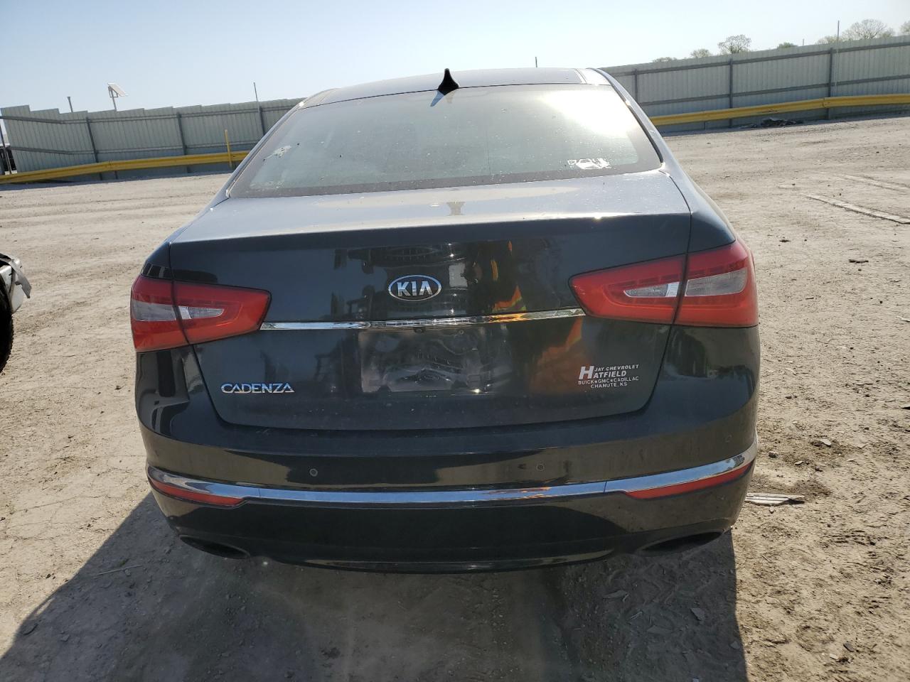 2016 Kia Cadenza Luxury VIN: KNALN4D7XG5206031 Lot: 53175975