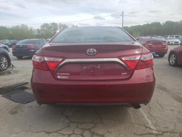 Седани TOYOTA CAMRY 2017 Червоний