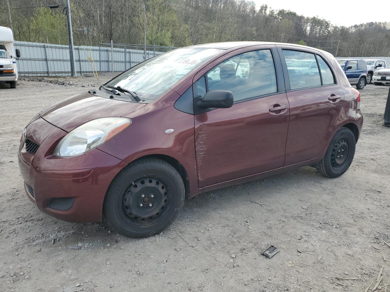 2009 Toyota Yaris for Sale in Hurricane, WV - Side