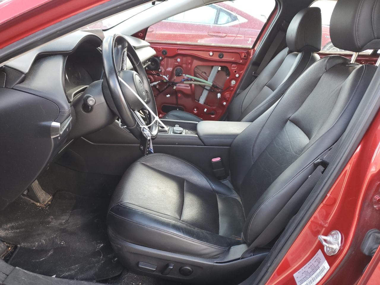 2019 Mazda 3 Preferred Plus VIN: JM1BPACM8K1104421 Lot: 52858025