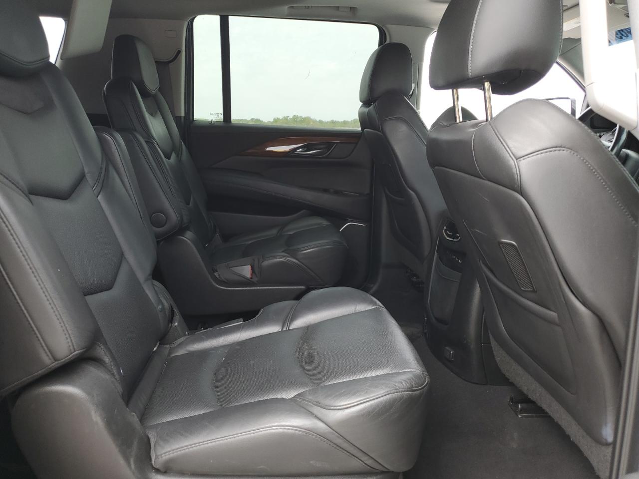 2017 Cadillac Escalade Esv Luxury VIN: 1GYS4HKJ0HR173701 Lot: 53446905