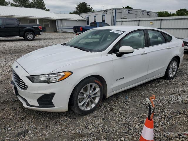 FORD FUSION 2019 Белы