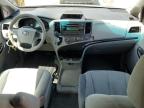 2014 Toyota Sienna  იყიდება Van Nuys-ში, CA - Front End