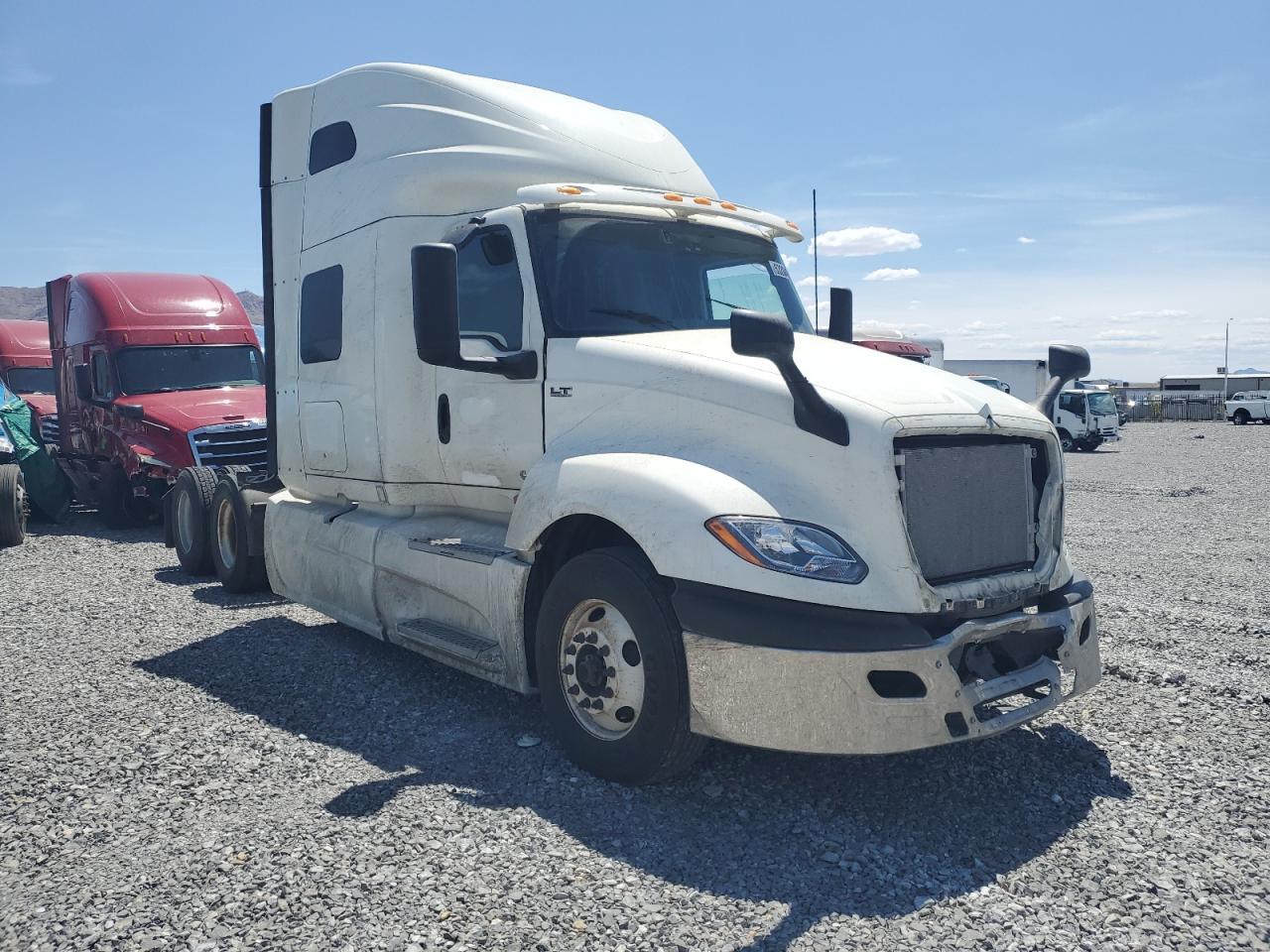 2020 International Lt625 Semi Truck zu verkaufen in North Las Vegas, NV - Front End