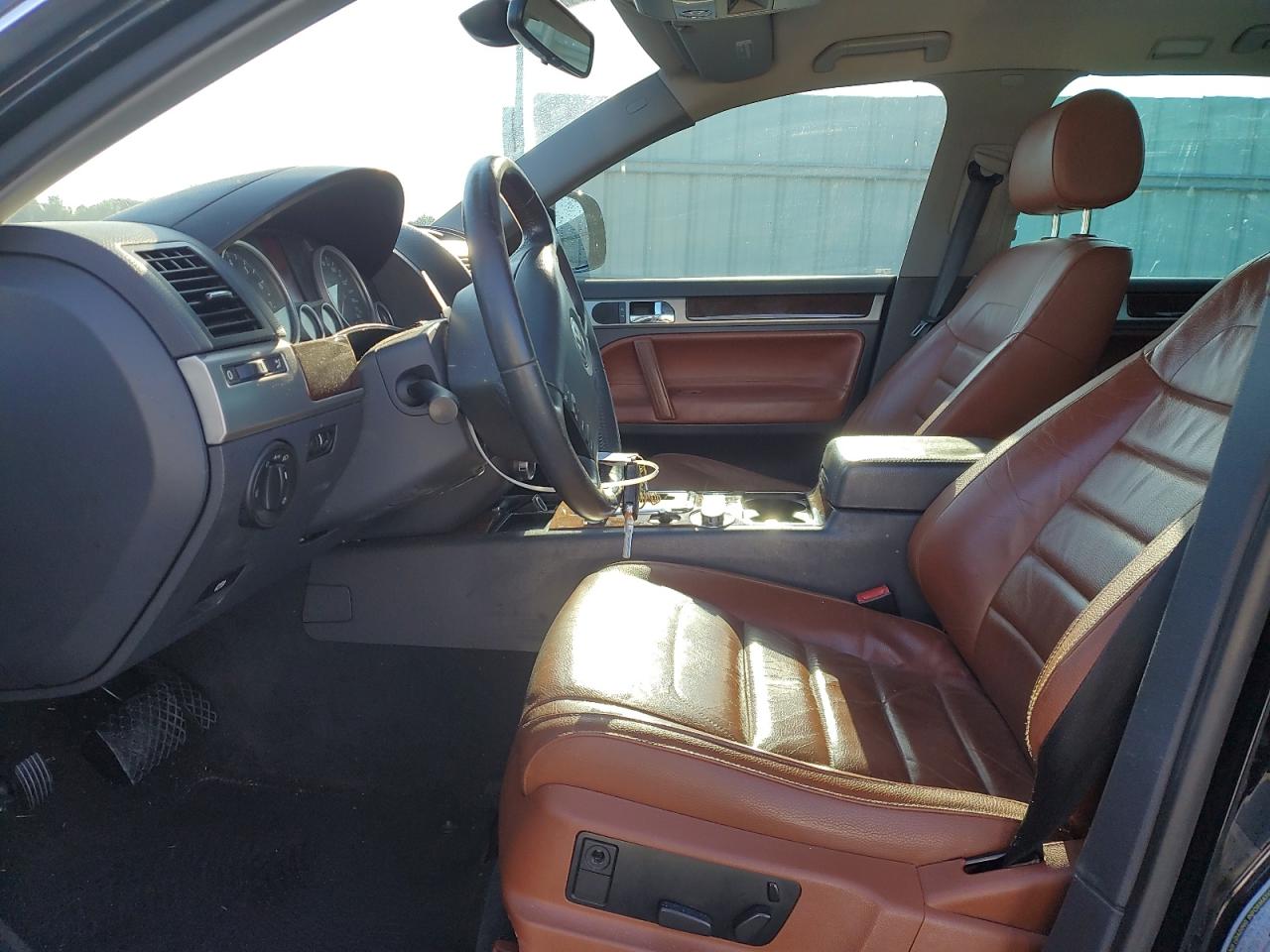 2008 Volkswagen Touareg 2 V6 VIN: WVGBE77L38D003283 Lot: 52782155
