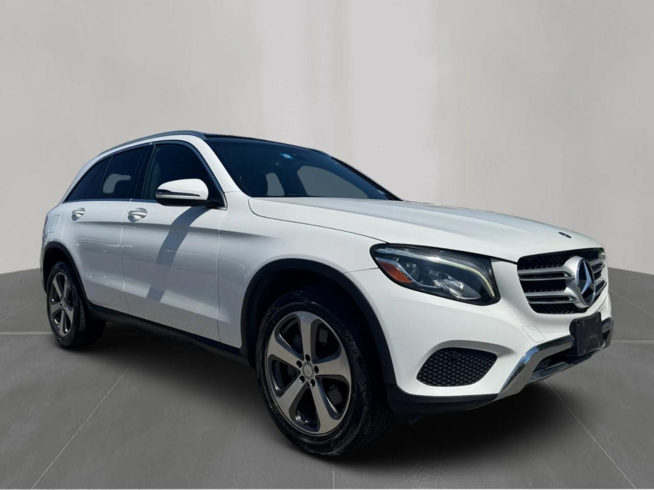 2017 Mercedes-Benz Glc 300 за продажба в North Billerica, MA - Normal Wear